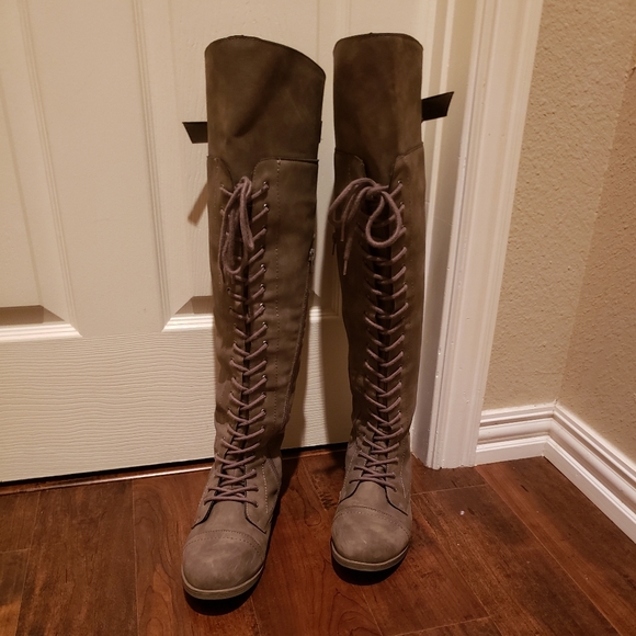 Madden Girl Boots😊 - Picture 2 of 12